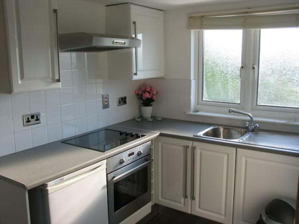 Modern Cosy Private Studio, Wifi, Ip-Tv, Must See Romford Exteriör bild